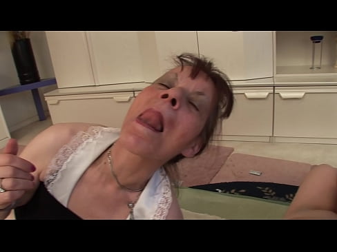 ❤️ Twee oma's en een opa hebben een triootje ❤ Porno at porn nl.pornoboden.ru ️❤