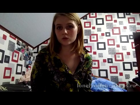 ❤️ Jonge blonde studente uit Rusland houdt van grotere lullen. ❤ Porno at porn nl.pornoboden.ru ️❤